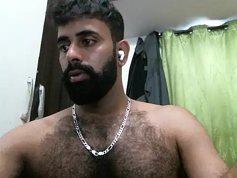 Snapshot of indianhairybull chatting on October 25, 2025, 6:12 am indianhairybull online show from October 25, 2025, 6:12 am