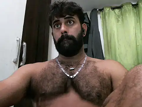 Snapshot of indianhairybull chatting on March 17, 2025, 11:53 am indianhairybull online show from March 17, 2025, 11:53 am
