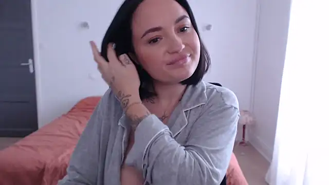 Snapshot of Orgasmille chatting on November 27, 2025, 12:49 pm Orgasmille online show from November 27, 2025, 12:49 pm