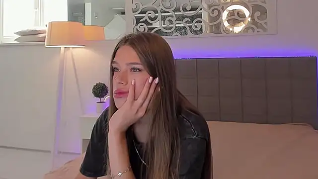 melissacrayzy online show from June 28, 2026, 5:36 am