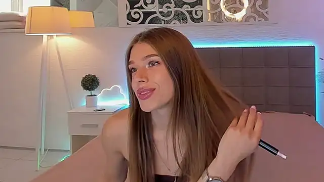 melissacrayzy online show from June 19, 2026, 5:24 am