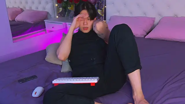 Snapshot of just_gay_ chatting on March 8, 2025, 10:45 pm just gay online show from March 8, 2025, 10:45 pm