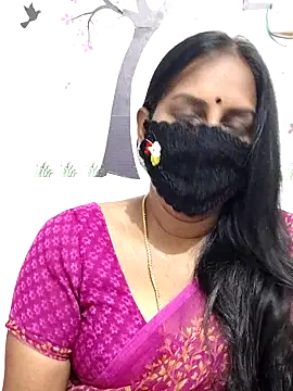 Snapshot of Tamil_Meera12 chatting on March 31, 2026, 5:04 pm Tamil Meera12 online show from March 31, 2026, 5:04 pm