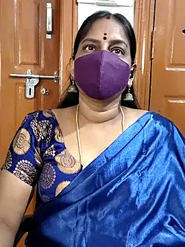 Snapshot of Tamil_Meera12 chatting on March 5, 2026, 3:58 am Tamil Meera12 online show from March 5, 2026, 3:58 am