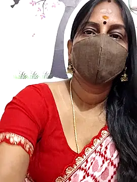 Snapshot of Tamil_Meera12 chatting on March 7, 2026, 12:32 pm Tamil Meera12 online show from March 7, 2026, 12:32 pm