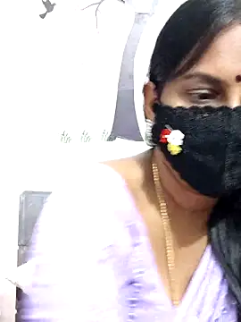 Snapshot of Tamil_Meera12 chatting on March 15, 2026, 5:20 pm Tamil Meera12 online show from March 15, 2026, 5:20 pm