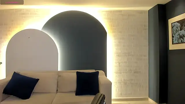 Snapshot of IsabellaKroft chatting on March 4, 2025, 6:50 pm IsabellaKroft online show from March 4, 2025, 6:50 pm