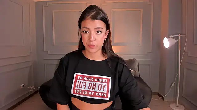 Snapshot of IsabellaKroft chatting on March 15, 2025, 1:08 am IsabellaKroft online show from March 15, 2025, 1:08 am