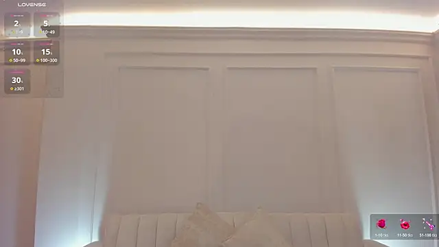 Snapshot of BeccaBaxter chatting on April 19, 2026, 12:28 pm BeccaBaxter online show from April 19, 2026, 12:28 pm