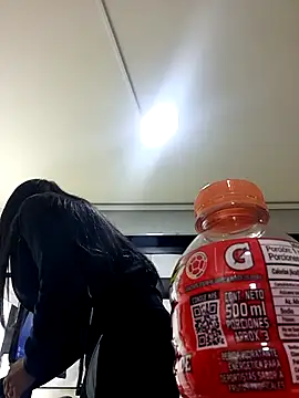 Snapshot of Raichell_ chatting on January 13, 2026, 1:09 am Raichell online show from January 13, 2026, 1:09 am