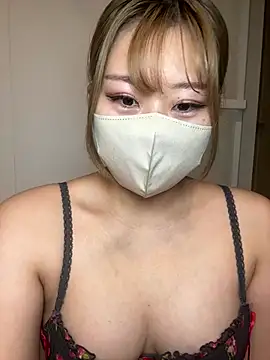 Snapshot of Rara__oo chatting on February 12, 2026, 8:25 am Rara oo online show from February 12, 2026, 8:25 am