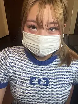 Snapshot of Rara__oo chatting on February 21, 2026, 4:09 pm Rara oo online show from February 21, 2026, 4:09 pm