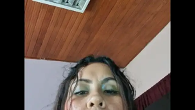 Snapshot of kyliebigboobs chatting on December 18, 2025, 5:28 pm kyliebigboobs online show from December 18, 2025, 5:28 pm