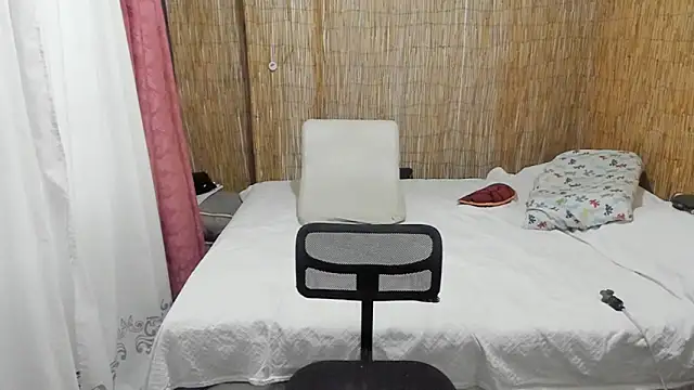   leaa online show from March 18, 2026, 10:43 pm