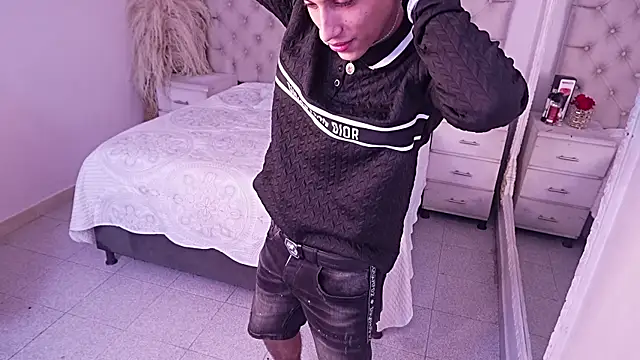 Snapshot of JhoanLeandro chatting on April 16, 2026, 5:41 am JhoanLeandro online show from April 16, 2026, 5:41 am