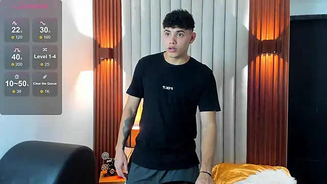 Snapshot of Justin_mack chatting on November 26, 2025, 7:14 pm Justin mack online show from November 26, 2025, 7:14 pm