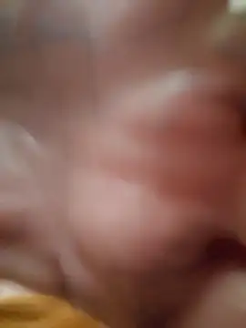 Snapshot of bouraktom6 chatting on December 14, 2025, 8:14 pm bouraktom6 online show from December 14, 2025, 8:14 pm