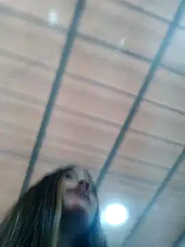 Snapshot of vicky_bass chatting on March 18, 2025, 6:39 pm vicky bass online show from March 18, 2025, 6:39 pm