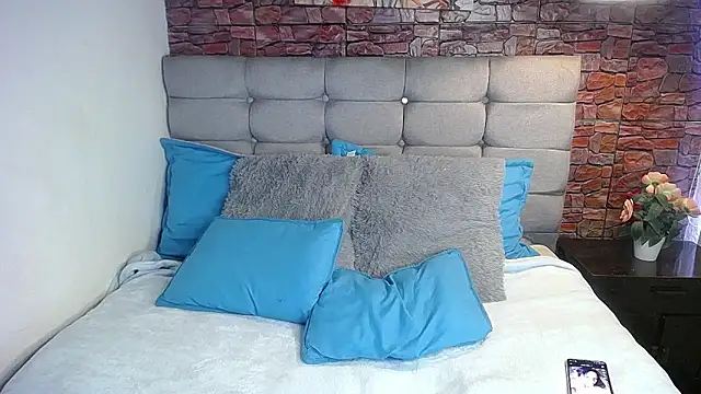 Snapshot of vicky_bass chatting on March 7, 2025, 4:33 pm vicky bass online show from March 7, 2025, 4:33 pm