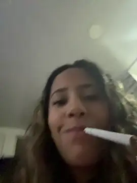 Snapshot of vicky_bass chatting on November 4, 2025, 3:32 am vicky bass online show from November 4, 2025, 3:32 am