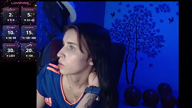 Snapshot of AngelaTurizo chatting on September 9, 2025, 11:47 pm AngelaTurizo online show from September 9, 2025, 11:47 pm