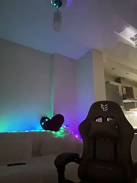 Snapshot of _BbFreya chatting on March 6, 2025, 5:00 pm BbFreya online show from March 6, 2025, 5:00 pm