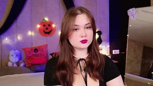 Snapshot of Kendra_Parlow chatting on October 30, 2025, 8:39 pm Kendra Parlow online show from October 30, 2025, 8:39 pm