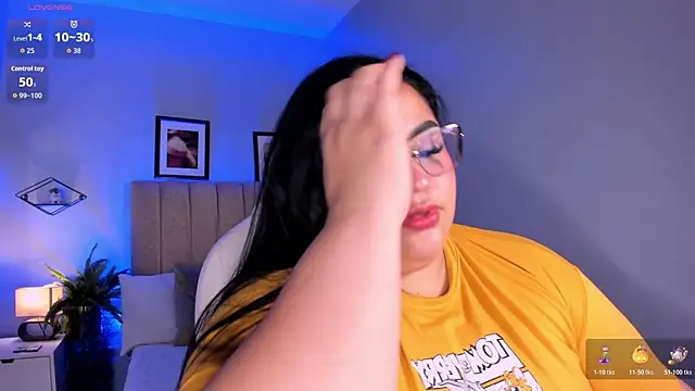  michel bbw online show from April 8, 2026, 3:08 am