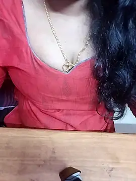 Snapshot of Tamil_Radha chatting on November 1, 2025, 12:39 am Tamil Radha online show from November 1, 2025, 12:39 am