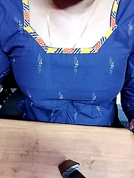 Snapshot of Tamil_Radha chatting on October 26, 2025, 5:02 pm Tamil Radha online show from October 26, 2025, 5:02 pm