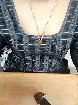 Snapshot of Tamil_Radha chatting on November 2, 2025, 6:02 pm Tamil Radha online show from November 2, 2025, 6:02 pm