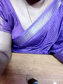 Snapshot of Tamil_Radha chatting on December 4, 2025, 12:53 am Tamil Radha online show from December 4, 2025, 12:53 am