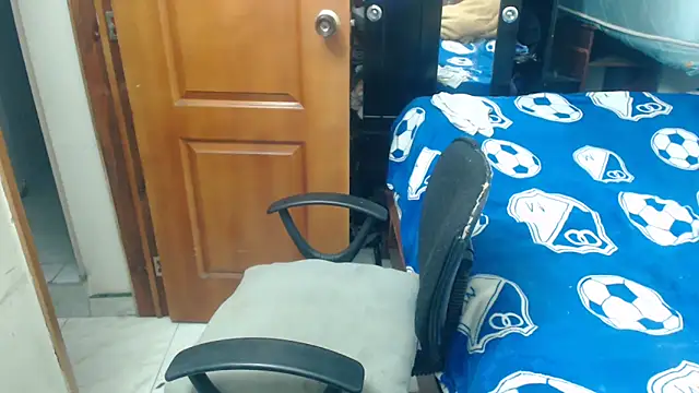 Siblleyx online show from March 20, 2026, 10:22 pm