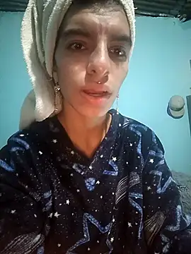 Ariell Kieran online show from November 30, 2025, 3:18 am