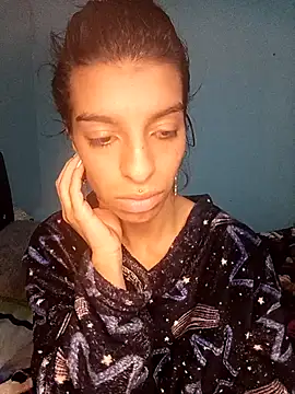 Snapshot of Ariell_Kieran chatting on January 16, 2026, 4:16 am Ariell Kieran online show from January 16, 2026, 4:16 am