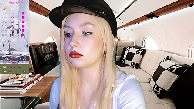 Snapshot of Bibi_Iva chatting on July 22, 2026, 12:12 am Bibi Iva online show from July 22, 2026, 12:12 am