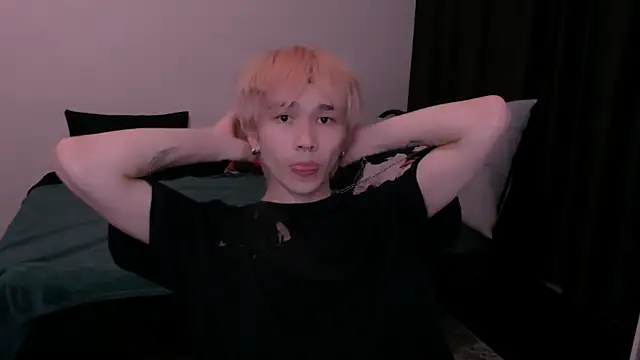 rennnuts online show from April 3, 2026, 5:19 pm