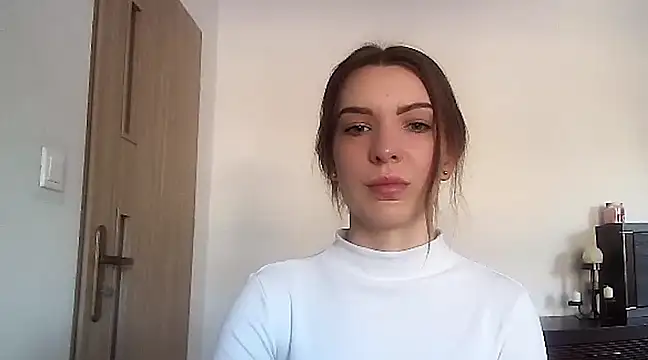 Snapshot of aurora_lust chatting on March 18, 2025, 7:44 am aurora lust online show from March 18, 2025, 7:44 am