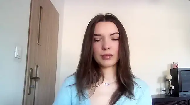 Snapshot of aurora_lust chatting on March 17, 2025, 7:35 am aurora lust online show from March 17, 2025, 7:35 am