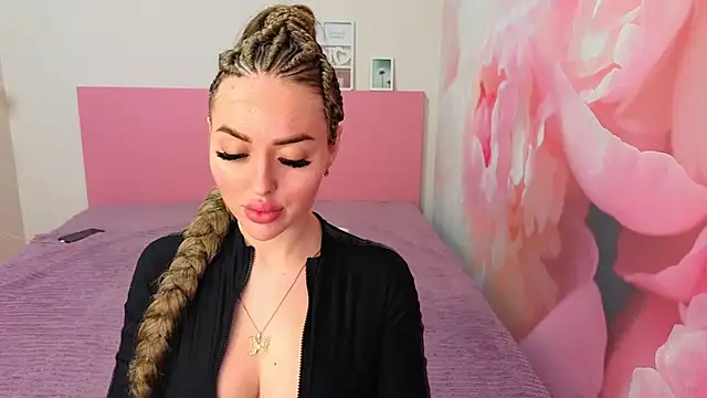 Snapshot of MissisCaty chatting on September 26, 2025, 6:26 pm MissisCaty online show from September 26, 2025, 6:26 pm