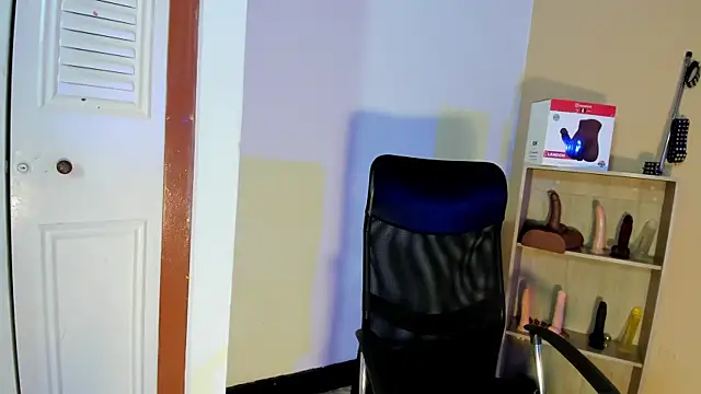 Violetta 0 online show from September 19, 2025, 4:22 pm