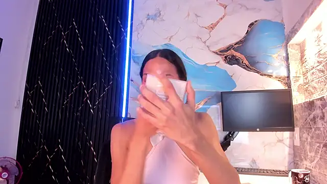 Snapshot of cassidy_blossom chatting on January 7, 2026, 8:14 pm cassidy blossom online show from January 7, 2026, 8:14 pm