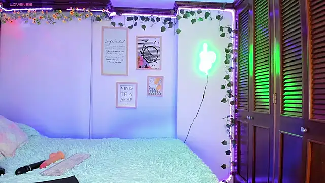 Snapshot of NamiDoll chatting on March 11, 2025, 5:35 am NamiDoll online show from March 11, 2025, 5:35 am