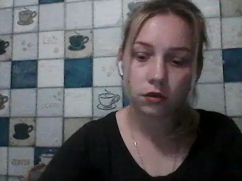 Snapshot of Anna_wey chatting on July 12, 2026, 7:15 pm Anna wey online show from July 12, 2026, 7:15 pm