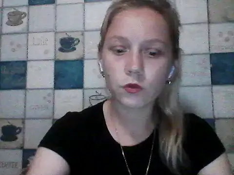 Snapshot of Anna_wey chatting on June 30, 2026, 7:14 pm Anna wey online show from June 30, 2026, 7:14 pm