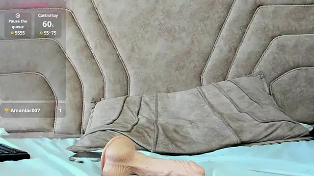 Snapshot of erickblaze_wm chatting on July 1, 2026, 12:49 pm erickblaze wm online show from July 1, 2026, 12:49 pm