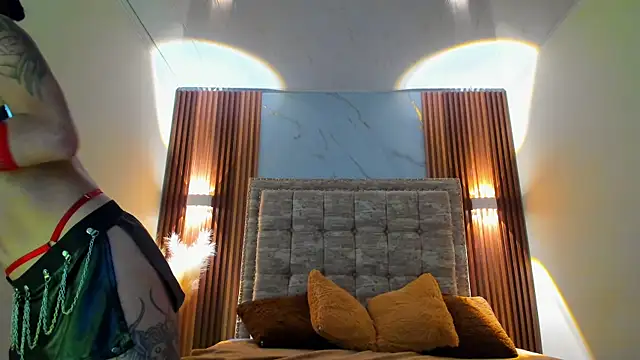 Snapshot of jessi_lemuss chatting on March 12, 2025, 11:44 pm jessi lemuss online show from March 12, 2025, 11:44 pm