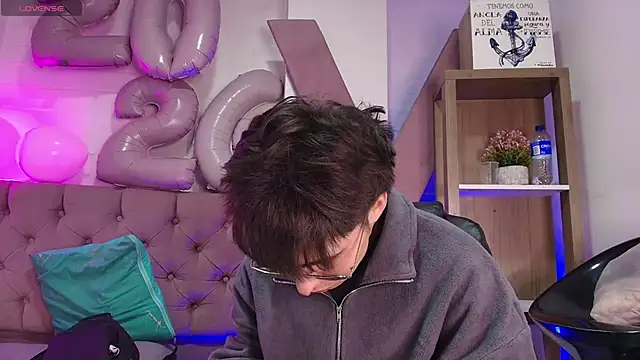 PepperTwink online show from January 15, 2026, 4:10 pm