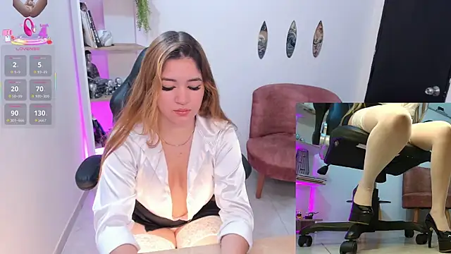 Nathalie 29 online show from November 10, 2025, 11:15 am