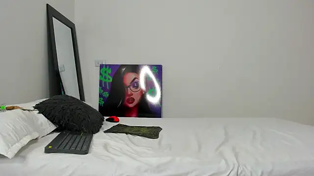 andrea cherryy online show from October 10, 2025, 3:02 pm